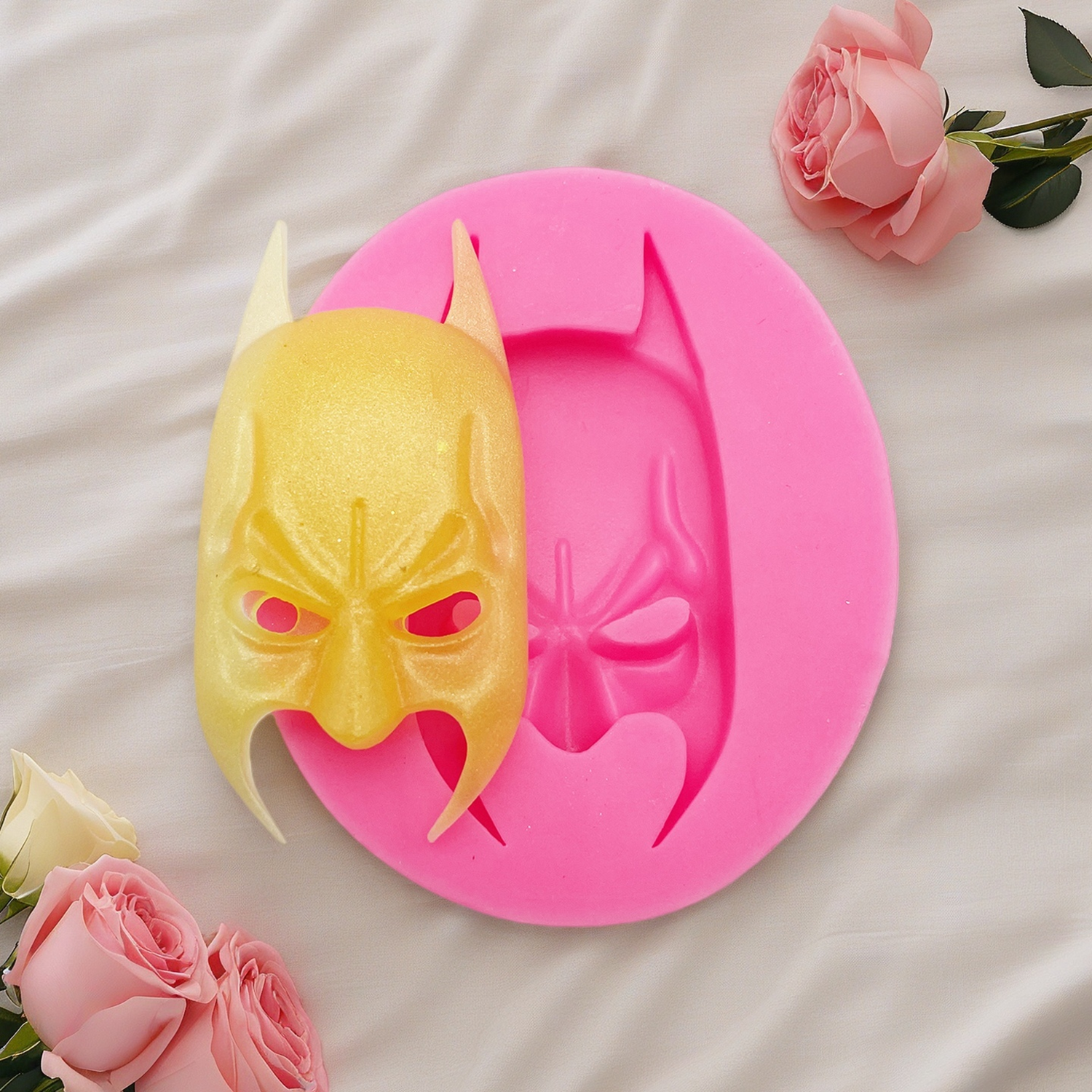 Anime cartoon theme Silicone M - Bunny Cake Mold avaliação e preço