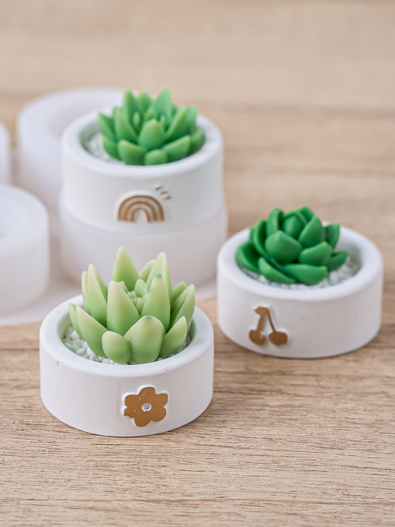 Round Candle Cup Holder Silico - Potsticker Mold avaliação e preço